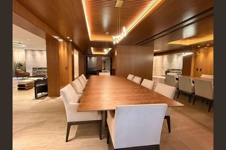 Apartamento à venda com 579m², 4 quartos e 8 vagas