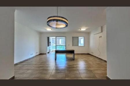 Apartamento para alugar com 113m², 2 quartos e 2 vagas Apartamento para alugar com 113m², 2 quartos e 2 vagasSala