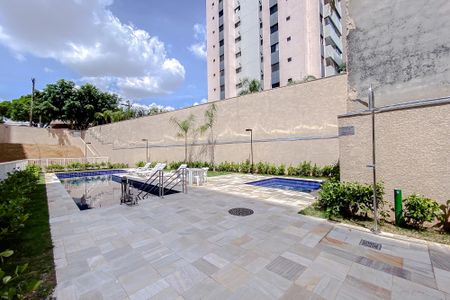 Apartamento à venda com 42m², 2 quartos e 1 vagaÁrea comum - Piscina