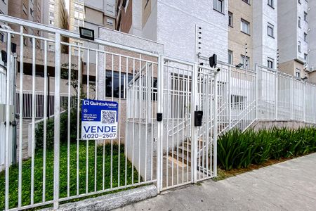 Apartamento à venda com 42m², 2 quartos e 1 vaga Apartamento à venda com 42m², 2 quartos e 1 vagaFachada - Plaquinha