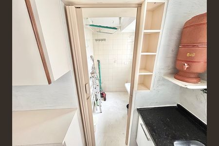 Apartamento à venda com 50m², 2 quartos e 1 vagaCozinha e Área de Serviço