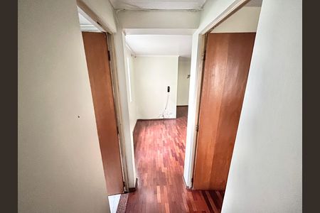 Corredor de apartamento à venda com 2 quartos, 50m² em Vila Nova Cachoeirinha, São Paulo