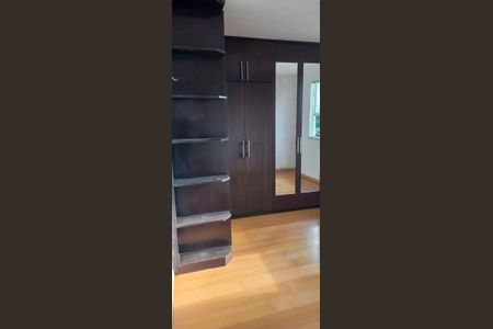 Apartamento para alugar com 78m², 2 quartos e 1 vagaQuarto