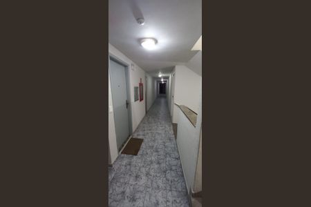Apartamento para alugar com 78m², 2 quartos e 1 vagaCorredor