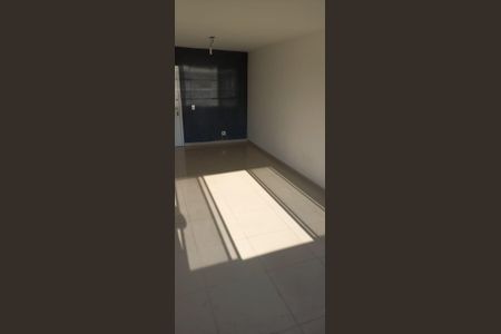 Apartamento para alugar com 78m², 2 quartos e 1 vagaQuarto