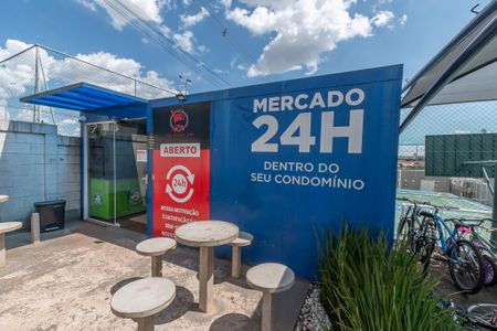Apartamento para alugar com 52m², 2 quartos e 1 vaga Apartamento para alugar com 52m², 2 quartos e 1 vagaÁrea comum - Mercado