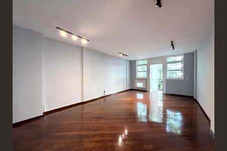 Sala de casa de condomínio à venda com 3 quartos, 220m² em Recreio dos Bandeirantes, Rio de Janeiro
