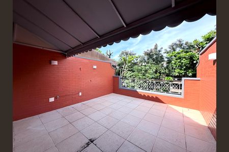 Varanda de casa de condomínio à venda com 3 quartos, 220m² em Recreio dos Bandeirantes, Rio de Janeiro