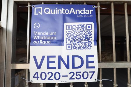Casa à venda com 125m², 2 quartos e 2 vagas Casa à venda com 125m², 2 quartos e 2 vagasPlaca