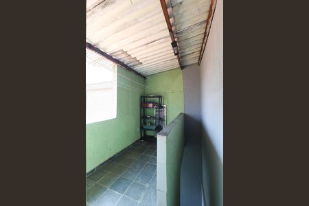 Casa à venda com 125m², 2 quartos e 2 vagas Casa à venda com 125m², 2 quartos e 2 vagasVaranda
