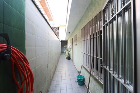 Casa à venda com 125m², 2 quartos e 2 vagas Casa à venda com 125m², 2 quartos e 2 vagasCorredor Externo