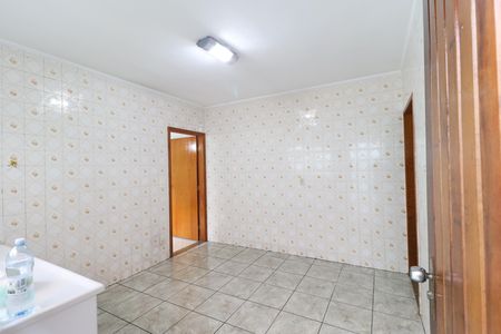 Casa à venda com 125m², 2 quartos e 2 vagas Casa à venda com 125m², 2 quartos e 2 vagasCozinha
