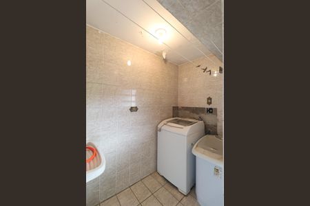 Casa à venda com 125m², 2 quartos e 2 vagas Casa à venda com 125m², 2 quartos e 2 vagasÁrea de serviço