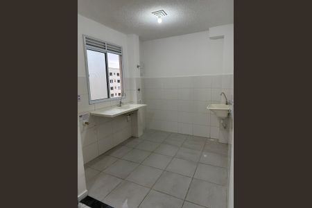 Cozinha de apartamento para alugar com 2 quartos, 41m² em Chácaras Nova Suzano, Suzano