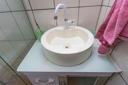 Apartamento para alugar com 60m², 2 quartos e 2 vagas Apartamento para alugar com 60m², 2 quartos e 2 vagasBanheiro