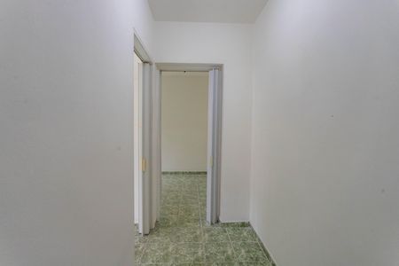 Corredor de apartamento para alugar com 2 quartos, 60m² em Conceição, Diadema