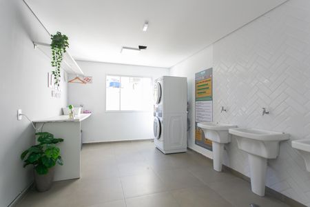 Studio para alugar com 17m², 1 quarto e sem vaga Studio para alugar com 17m², 1 quarto e sem vagaÁrea comum - Lavanderia