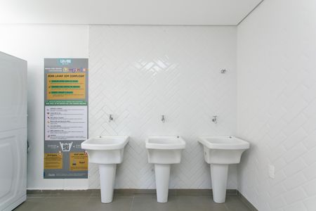 Studio para alugar com 17m², 1 quarto e sem vaga Studio para alugar com 17m², 1 quarto e sem vagaÁrea comum - Lavanderia
