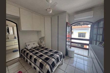 Casa à venda com 300m², 5 quartos e 5 vagasQuarto 2