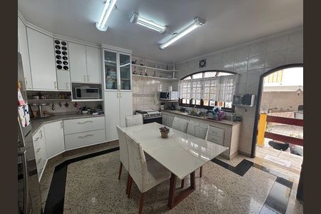 Cozinha - Armários de casa à venda com 5 quartos, 300m² em Vila Rui Barbosa, São Paulo