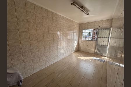Casa à venda com 300m², 5 quartos e 5 vagasSala/cozinha 