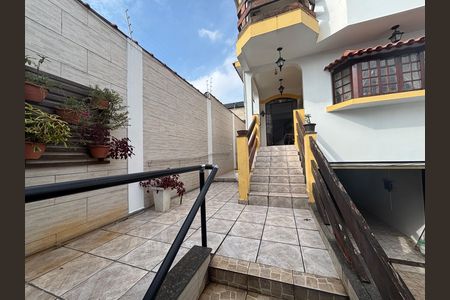 Casa à venda com 300m², 5 quartos e 5 vagasQuintal 