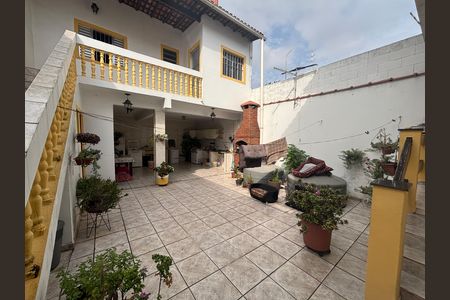 Casa à venda com 300m², 5 quartos e 5 vagasQuintal 