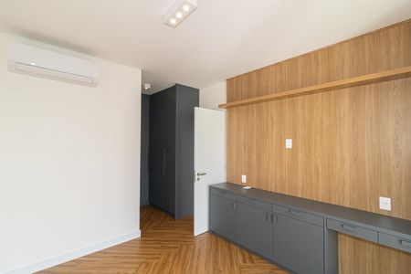 Apartamento à venda com 91m², 2 quartos e 2 vagas Apartamento à venda com 91m², 2 quartos e 2 vagasQuarto Suíte 1
