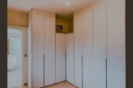 Casa para alugar com 600m², 4 quartos e 2 vagas