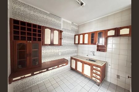 Apartamento para alugar com 70m², 3 quartos e 1 vaga