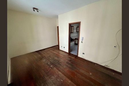 Apartamento para alugar com 70m², 3 quartos e 1 vaga