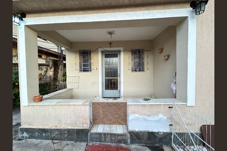 Casa à venda com 191m², 5 quartos e sem vagaÁrea comum