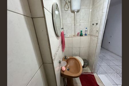 Casa à venda com 191m², 5 quartos e sem vagaBanheiro da Suíte