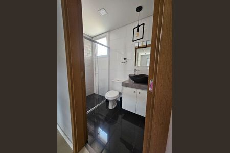 Apartamento para alugar com 77m², 3 quartos e 2 vagas