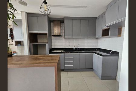 Apartamento para alugar com 77m², 3 quartos e 2 vagas
