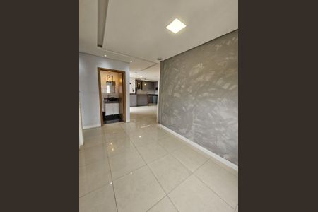 Apartamento para alugar com 77m², 3 quartos e 2 vagas