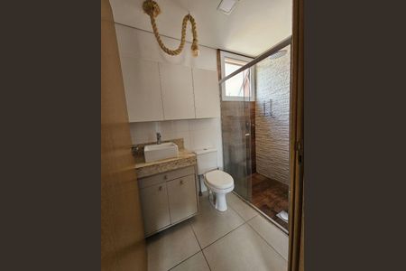 Apartamento para alugar com 77m², 3 quartos e 2 vagas
