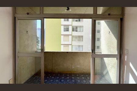 Varanda de apartamento para alugar com 3 quartos, 100m² em Paraíso, São Paulo
