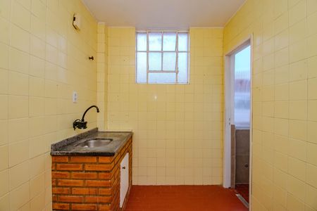 Apartamento à venda com 44m², 2 quartos e sem vaga Apartamento à venda com 44m², 2 quartos e sem vagaCozinha e Área de Serviço