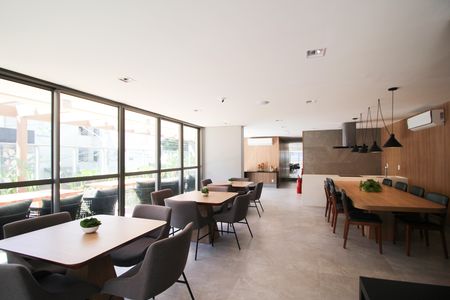 Studio para alugar com 25m², 1 quarto e sem vaga Studio para alugar com 25m², 1 quarto e sem vagaÁrea comum - Salão de festas