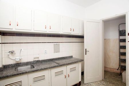 Apartamento à venda com 58m², 1 quarto e sem vagaCozinha 