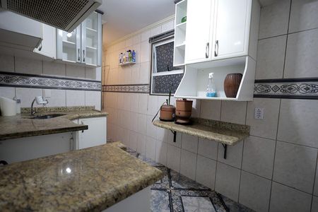 Apartamento para alugar com 55m², 2 quartos e 1 vaga Apartamento para alugar com 55m², 2 quartos e 1 vagaCozinha