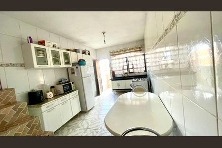Casa para alugar com 200m², 2 quartos e 1 vagaCozinha