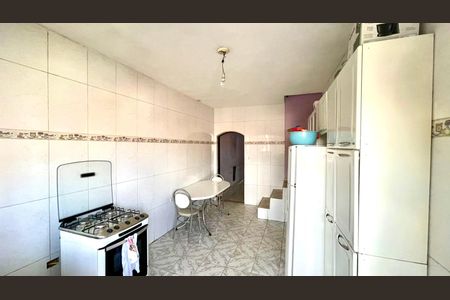 Casa para alugar com 200m², 2 quartos e 1 vagaCozinha