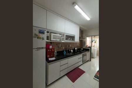 Apartamento à venda com 123m², 3 quartos e 2 vagasFoto 01