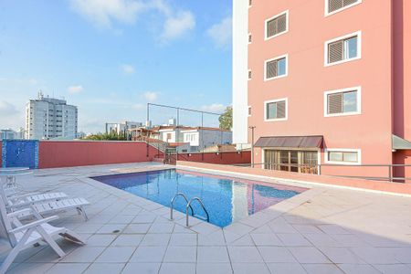 Apartamento à venda com 114m², 3 quartos e 2 vagas Apartamento à venda com 114m², 3 quartos e 2 vagasÁrea comum - Piscina