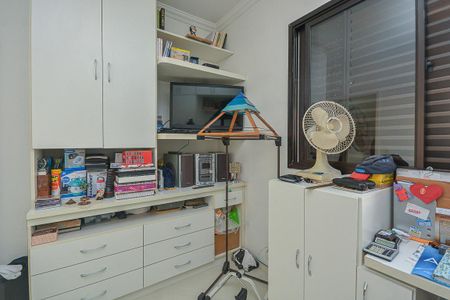 Apartamento à venda com 114m², 3 quartos e 2 vagas Apartamento à venda com 114m², 3 quartos e 2 vagasEscritório