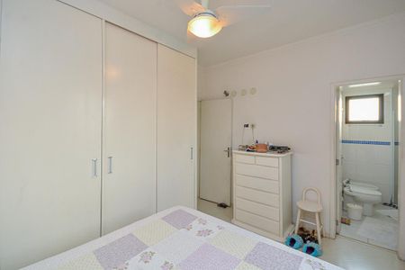 Apartamento à venda com 114m², 3 quartos e 2 vagas Apartamento à venda com 114m², 3 quartos e 2 vagasQuarto Suíte