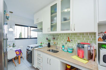 Apartamento à venda com 114m², 3 quartos e 2 vagas Apartamento à venda com 114m², 3 quartos e 2 vagasCozinha