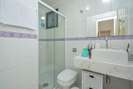 Apartamento à venda com 114m², 3 quartos e 2 vagas Apartamento à venda com 114m², 3 quartos e 2 vagasBanheiro